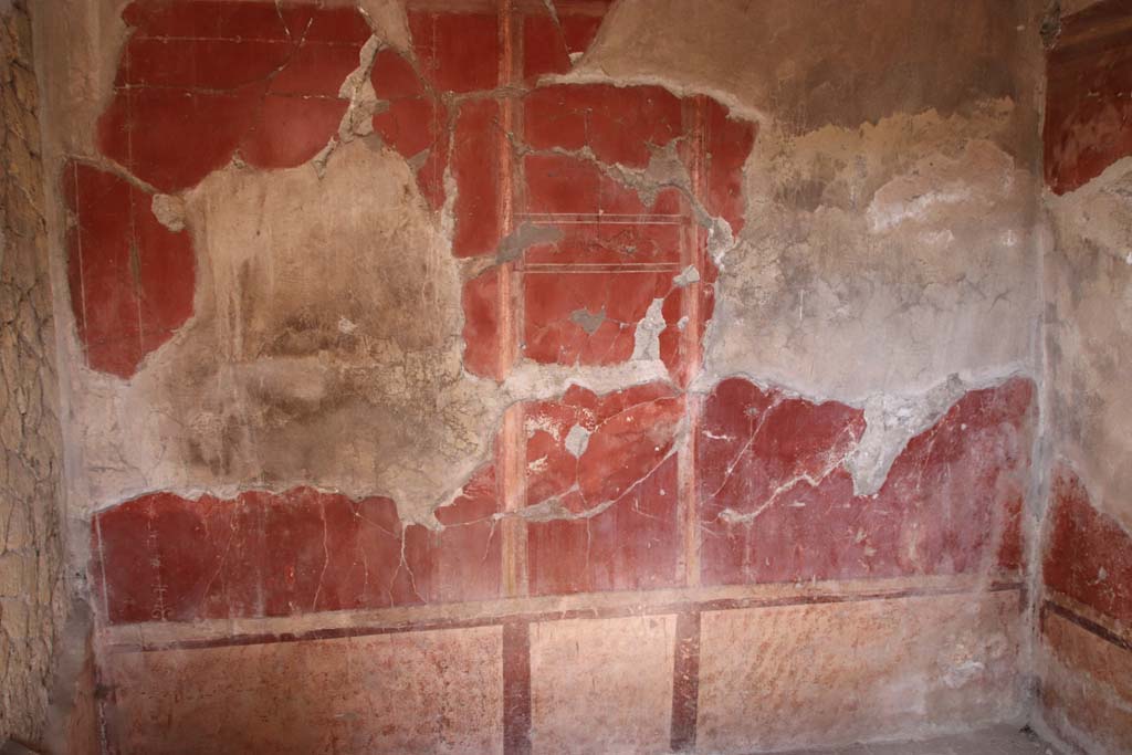 IV.4, Herculaneum, October 2020. Room 4, west wall of cubiculum. Photo courtesy of Klaus Heese.